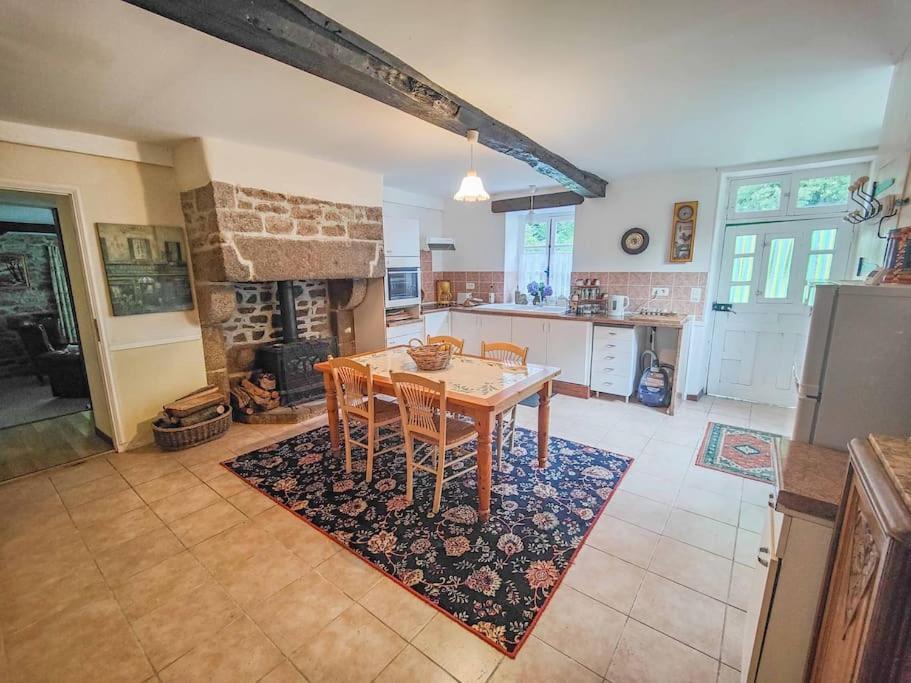 Country Side Haven Two Double Ensuite Bedrooms Couples Exclusive Rate Offered Saint-Michel-de-Montjoie ภายนอก รูปภาพ